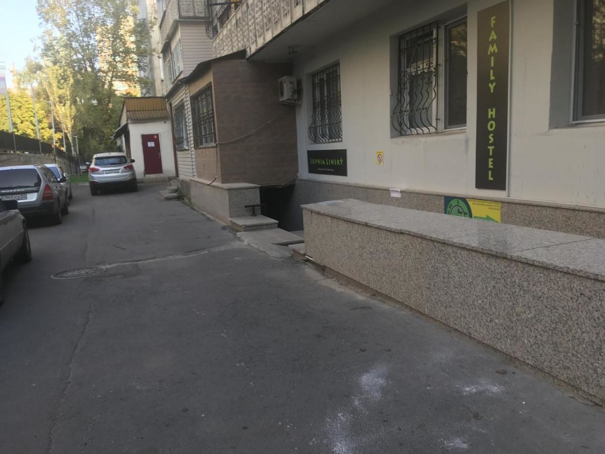 Хостелы Family hostel Алматы