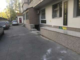 Хостелы Family hostel Алматы-2